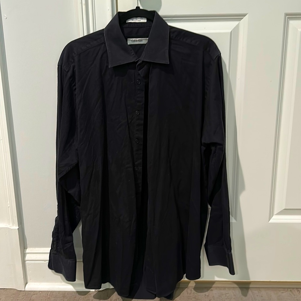 Calvin Klein Men’s Black Cotton Dress Shirt